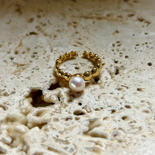 Ivy pearl ring