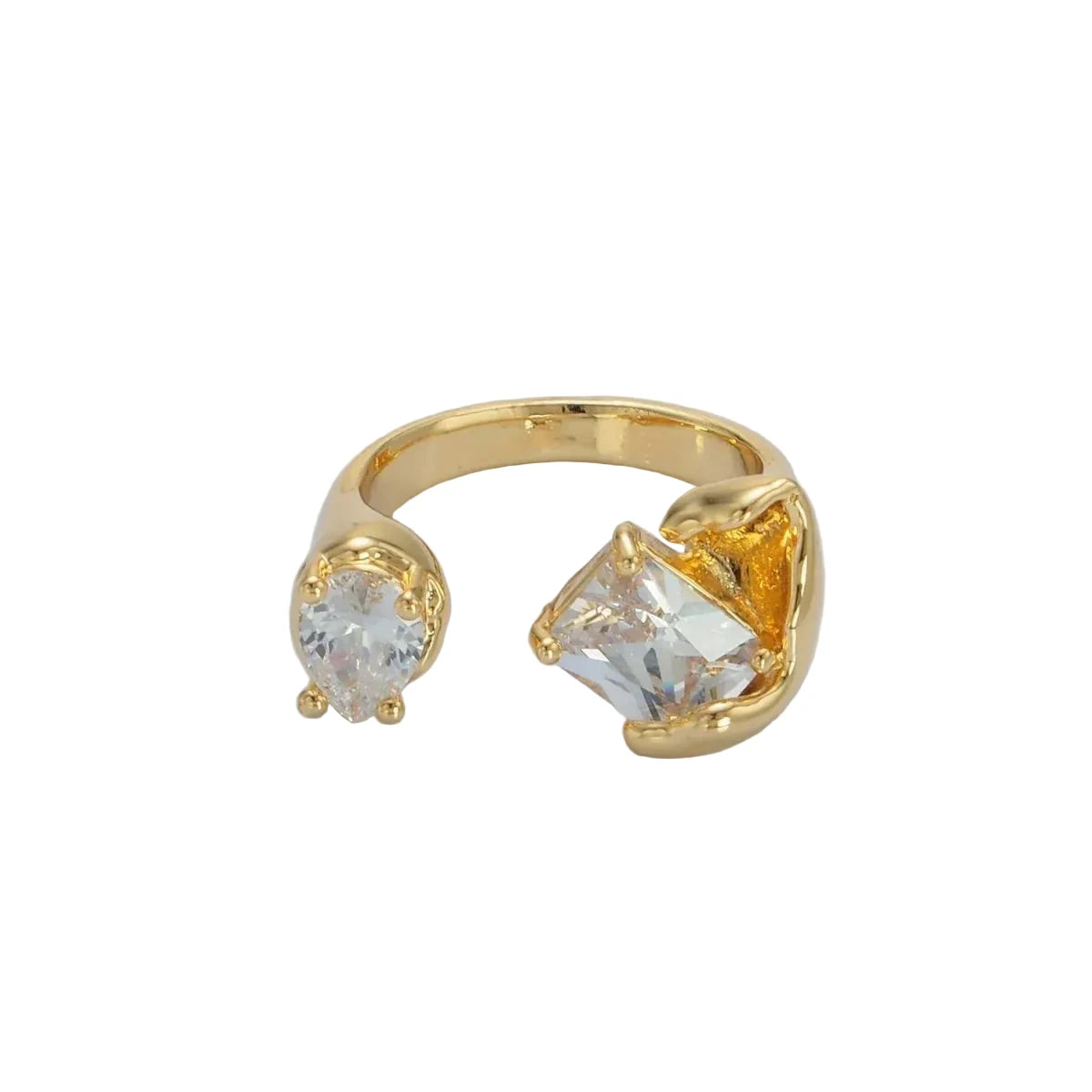 Eliana Ring